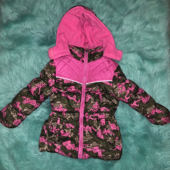 Other - Girls Coat Pink Camo Design Size 4 Cotton Interior